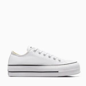 Women’s Size 8 Converse’s Chuck Taylor All Star Lift Platform
$70.00
